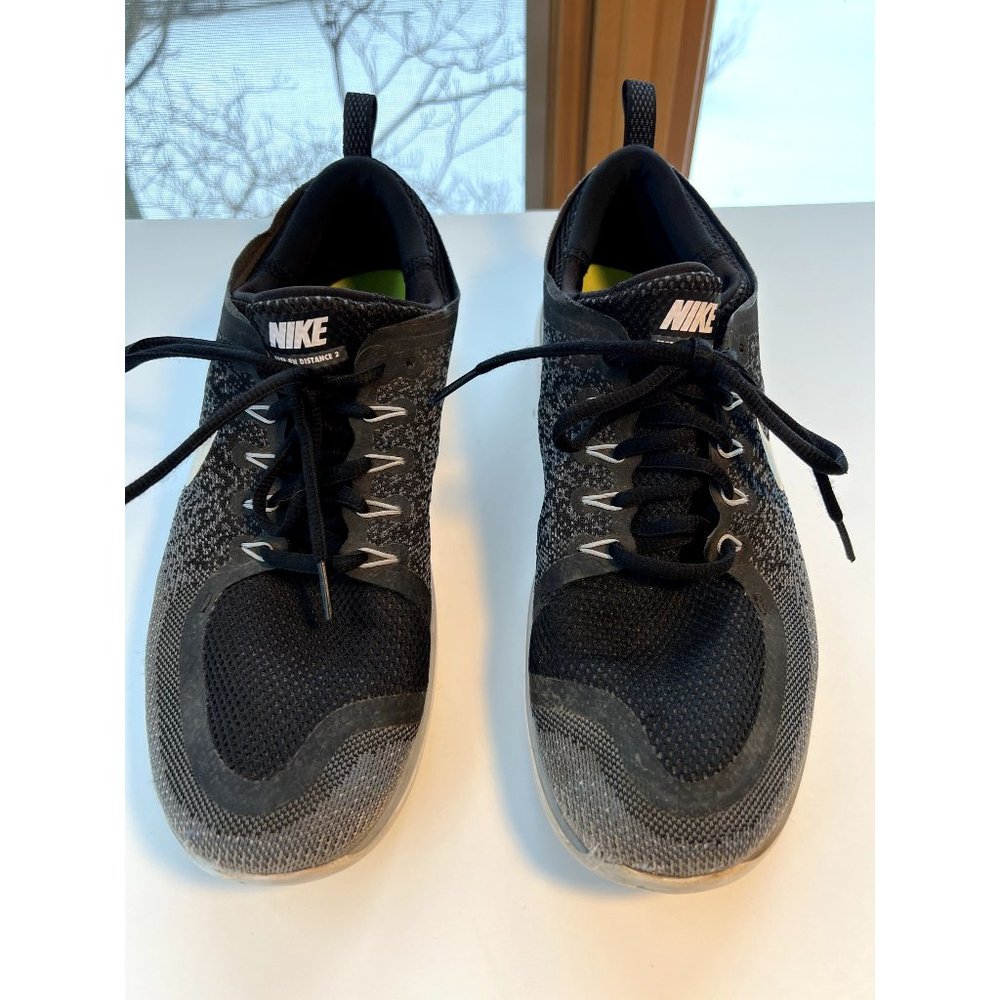Nike sneaker size 11